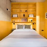 The Victoria Park Sanctuary - Stunning 2Bdr Flat